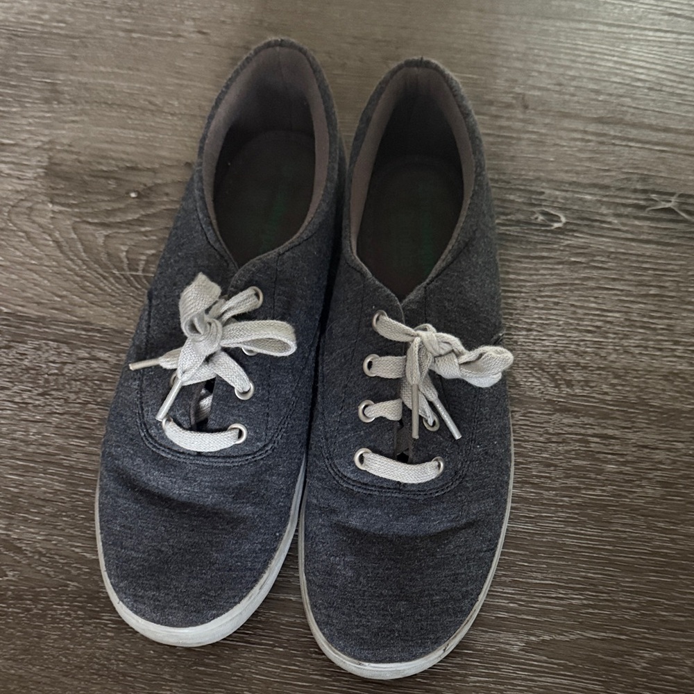 Grasshoppers Casual Gray Canvas Sneakers